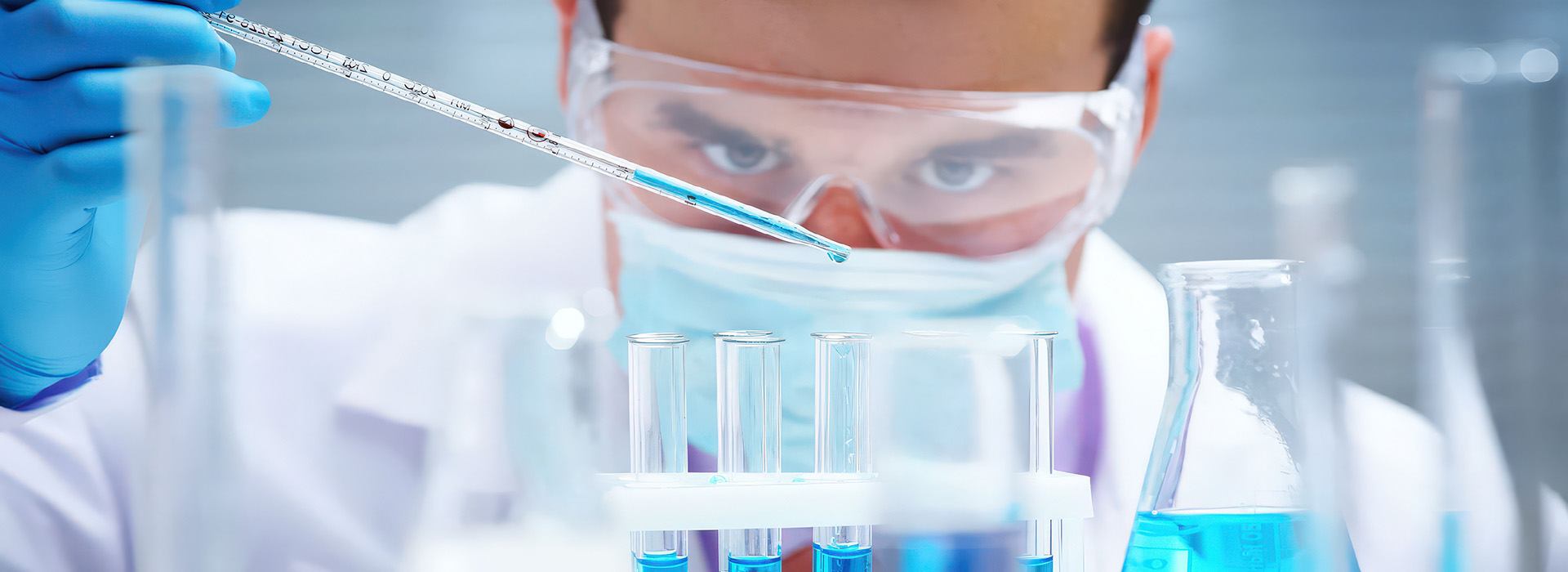 Fabricación de Productos Químicos y Biológicos